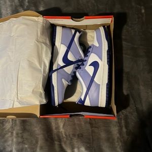 BLUEBERRY DUNKS NEVER WORN!!!! Size 5.5 in kids but a 7 in women’s